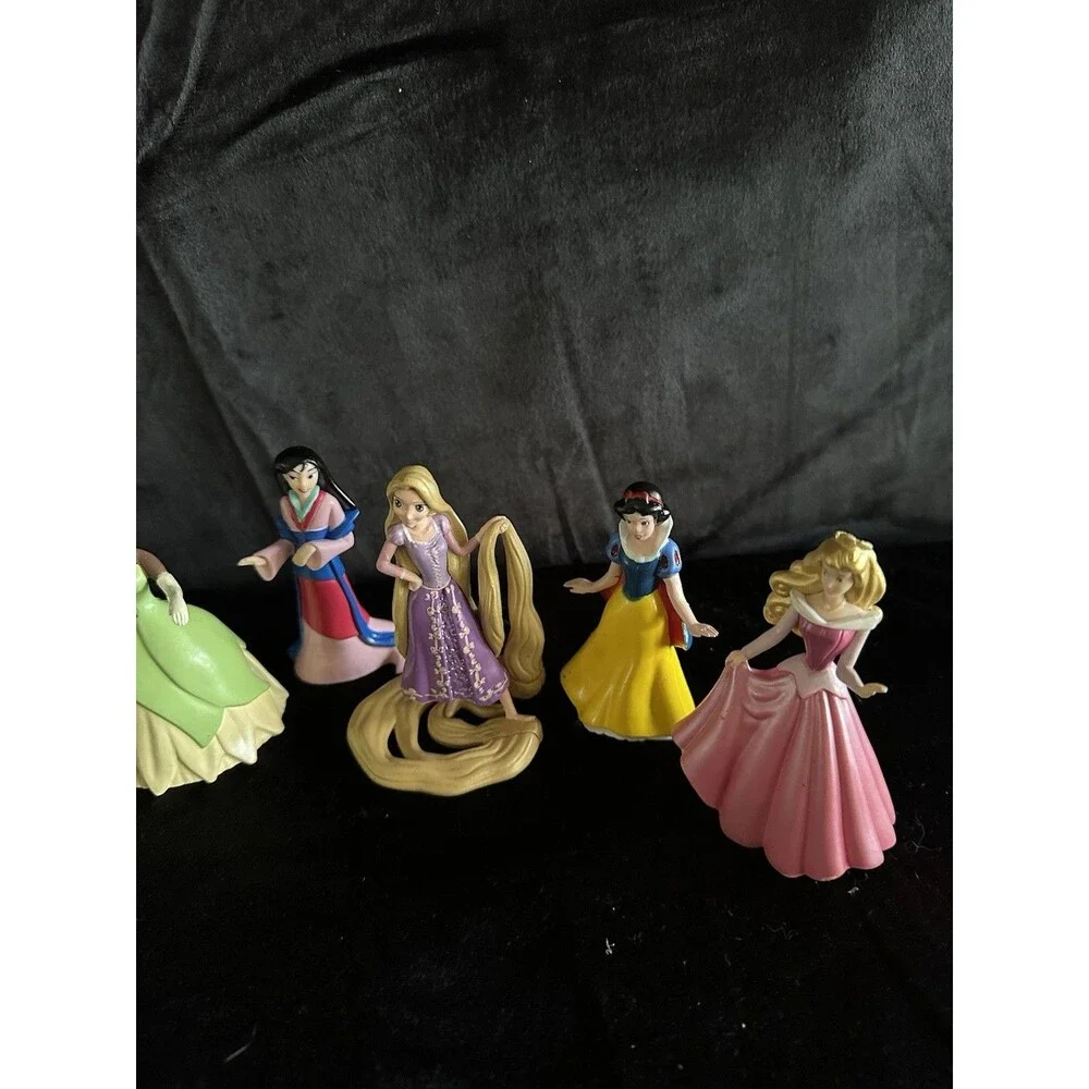 Disney 8 Piece Princess PVC Figurine Playset